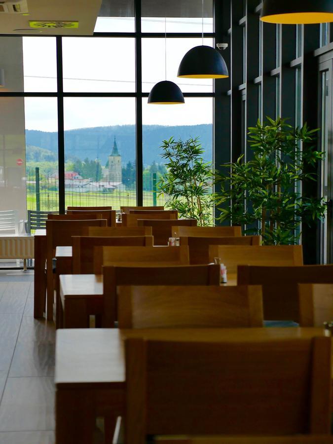 Hotel Lika Sjever Brinje Εξωτερικό φωτογραφία